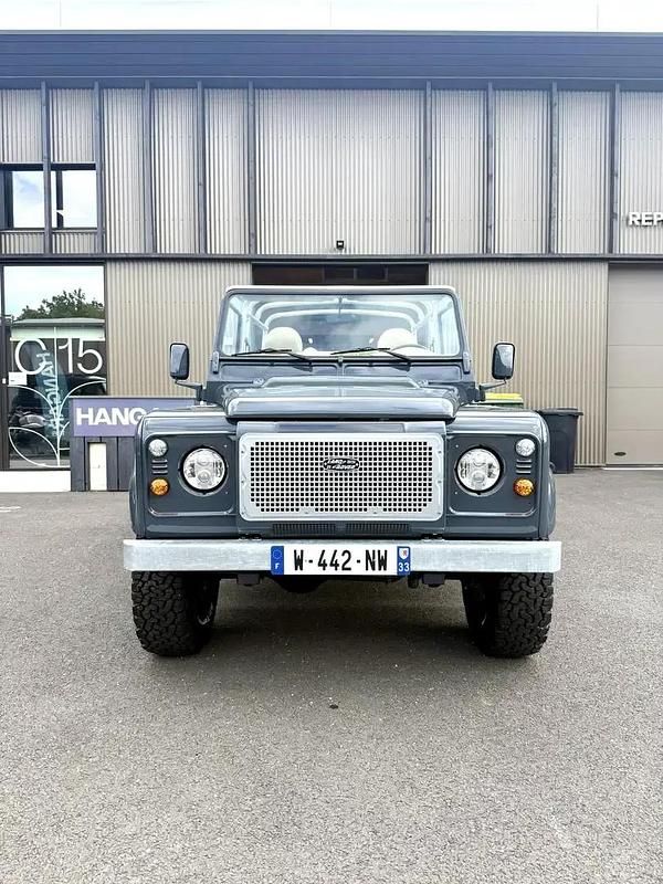Occasion Land Rover Defender 122 ch (89 kW) 2014 Gris SUV