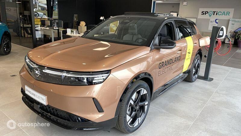Utilisé 2025 Opel Grandland Electric SUV | 43 490 € - Image 1/4