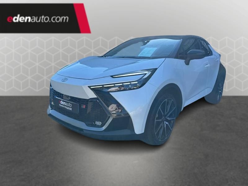 Utilisé 2025 Toyota C-HR Sport SUV | 41 990 € - Image 1/4