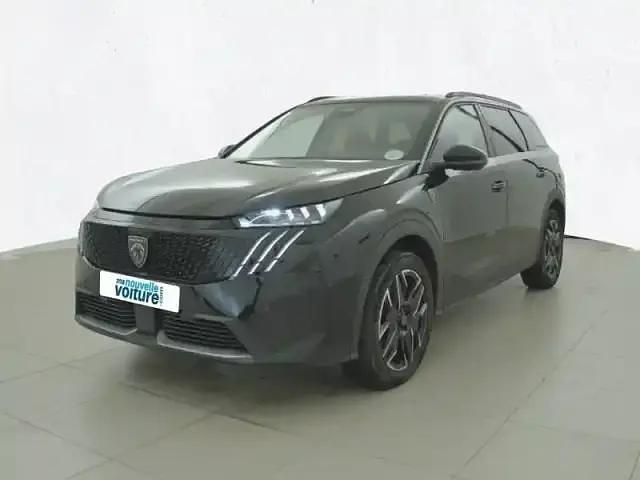 Peinture métallisée noir perla nera Utilisé 2024 Peugeot 5008 | 35 790 € - Image 1/4