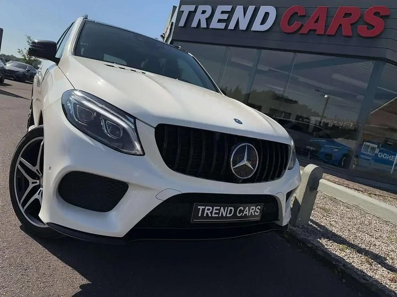 Blanc Utilisé 2017 Mercedes GLE250 AMG SUV | 31 999 € - Image 1/4