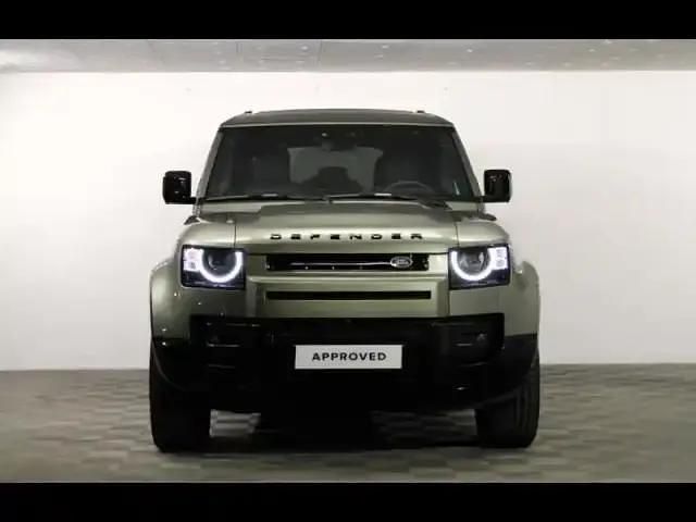 Occasion Land Rover Defender HSE Dynamic 2024 Woolstone green métallisé SUV