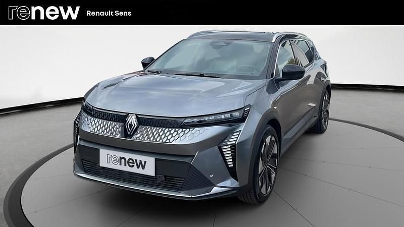 Gris Occasion 2025 Renault Scenic E-Tech Techno SUV | 40 000 € (Prix juste) - Image 1/4