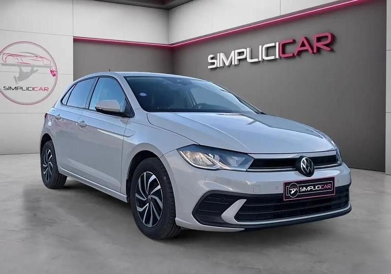 Gris Occasion 2022 VW Polo Life Citadine | 15 480 € (Bon prix) - Image 1/4