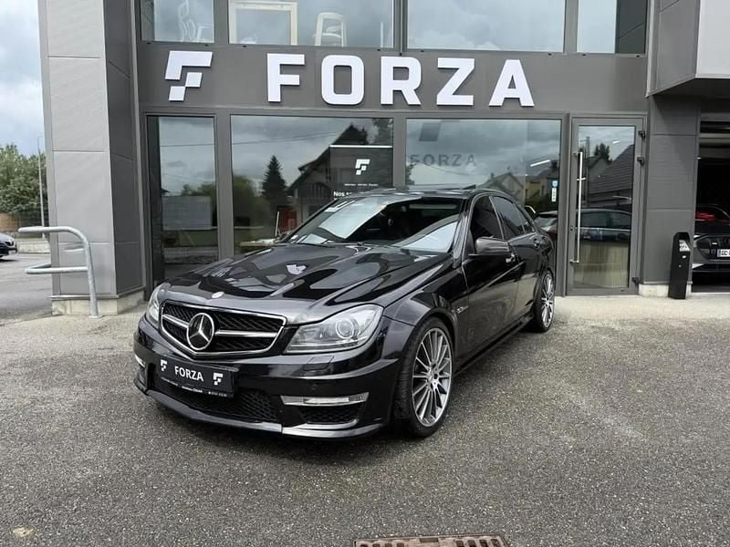 Noir Utilisé 2012 Mercedes C63 AMG AMG Berline | 46 990 € (Prix cher) - Image 1/4