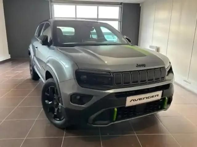 Granite métallisé + toit volcano Nouvelle 2025 Jeep Avenger Overland SUV | 36 900 € (Prix juste) - Image 1/4