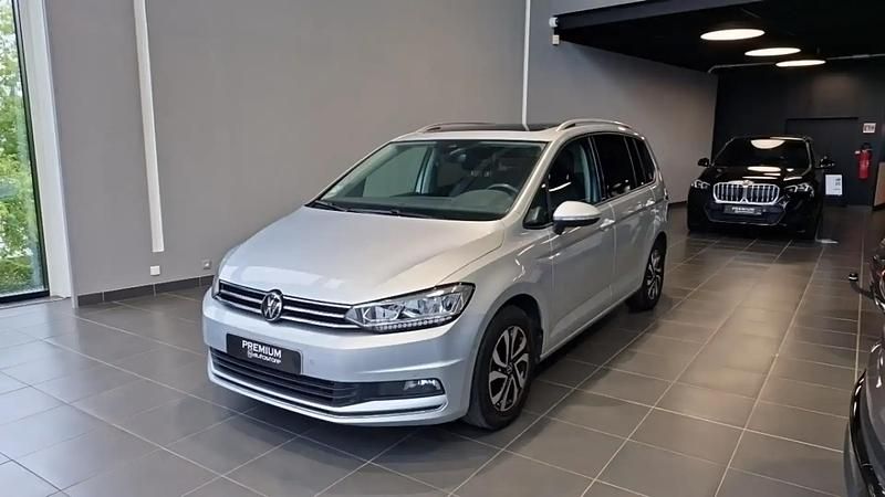 Utilisé 2023 VW Touran Business Monospace | 31 990 € (Prix juste) - Image 1/4