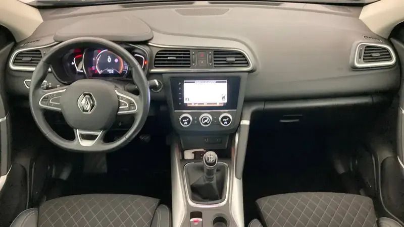 Image 3/4