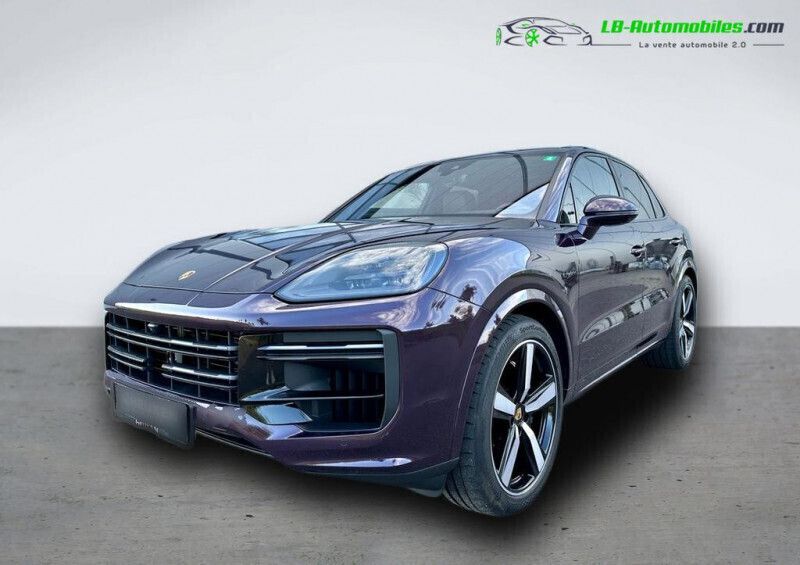 Utilisé 2024 Porsche Cayenne Turbo E-Hybrid SUV | 194 100 € (Prix juste) - Image 1/4