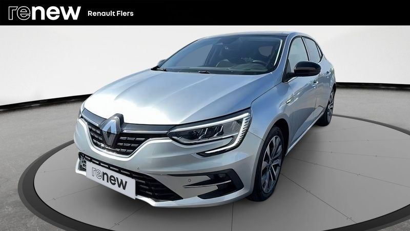 Gris Utilisé 2024 Renault Mégane IV Techno Berline | 24 180 € (Prix juste) - Image 1/4