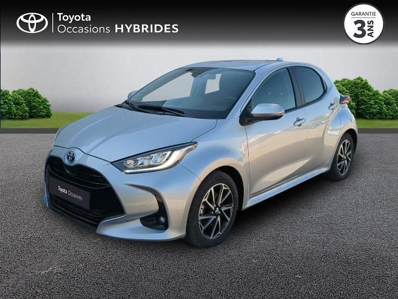 Utilisé 2024 Toyota Yaris Hybrid Design | 21 980 € (Bon prix) - Image 1/4