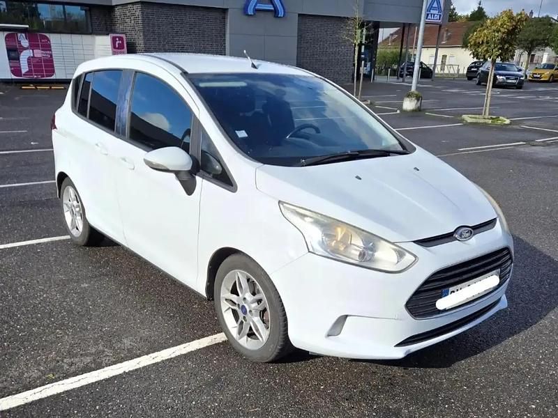 Blanc Utilisé 2015 Ford B-MAX Monospace | 6 900 € (Super prix) - Image 1/4