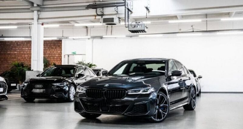 Utilisé 2021 BMW 545e M Sport Berline | 52 900 € - Image 1/4