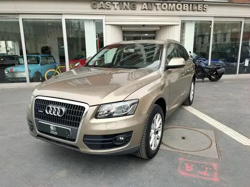 Beige Utilisé 2009 Audi Q5 SUV | 15 000 € (Prix assez cher) - Image 1/4