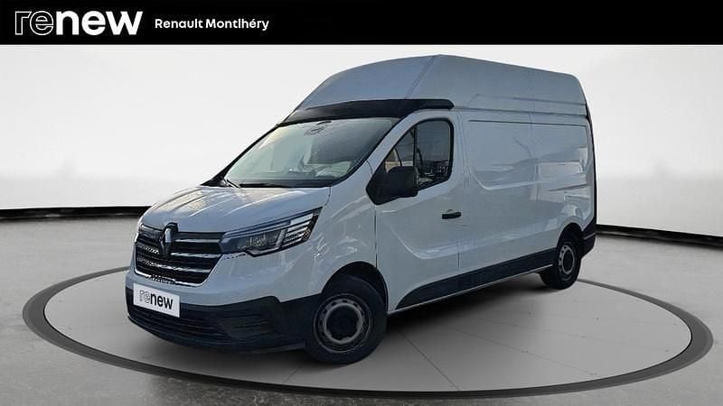 Blanc Utilisé 2022 Renault Trafic Van | 25 900 € (Bon prix) - Image 1/4