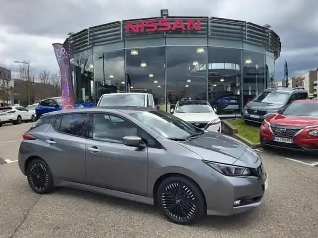 Gris squale Occasion 2023 Nissan Leaf N-Connecta Citadine | 13 990 € - Image 1/4