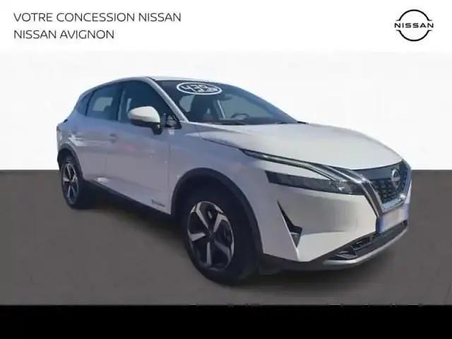 Blanc Utilisé 2023 Nissan Qashqai SUV | 24 980 € (Prix juste) - Image 1/4