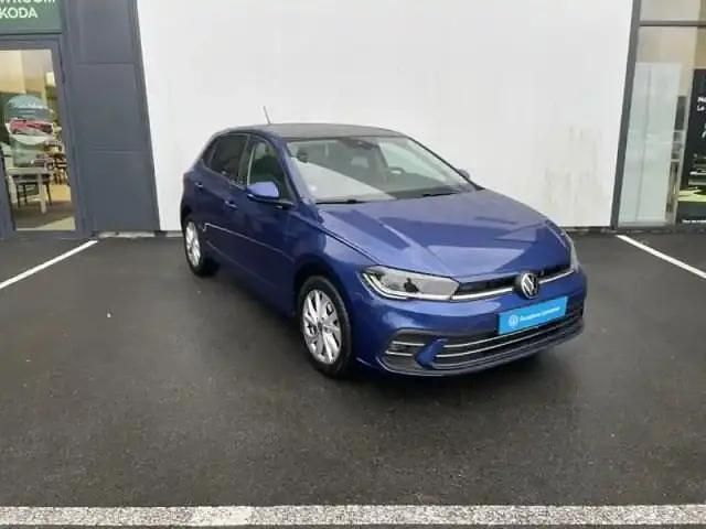 Bleu récif métallisé Occasion 2023 VW Polo Style Berline | 18 790 € (Bon prix) - Image 1/4