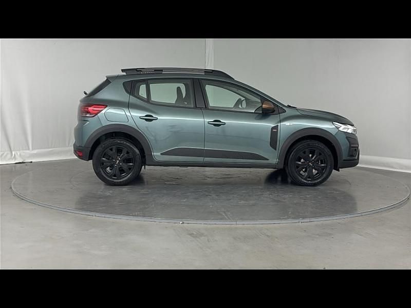 Occasion Dacia Sandero Extreme 2023 Vert Citadine