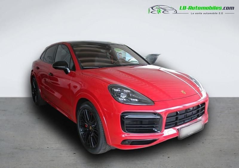 Utilisé 2025 Porsche Cayenne GTS SUV | 115 700 € - Image 1/4