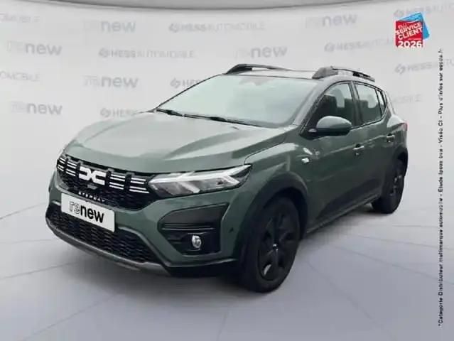 Occasion Dacia Sandero Expression 102 ch (75 kW) 2024 Vert Berline