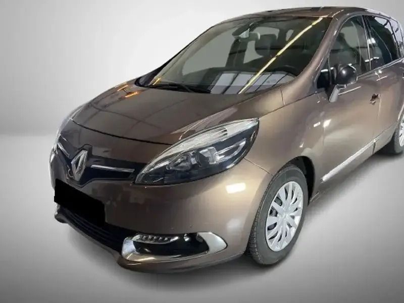 Gris Occasion 2015 Renault Scénic III Bose Edition Monospace | 9 300 € (Prix juste) - Image 1/4