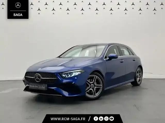 Bleu Occasion 2024 Mercedes A200 AMG line Berline | 34 900 € (Prix juste) - Image 1/4