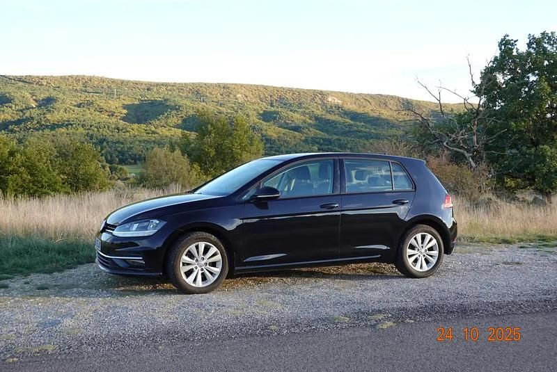 Noir Utilisé 2019 VW Golf VII Berline | 16 000 € (Prix juste) - Image 1/4