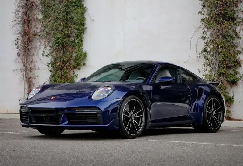 Bleu Utilisé 2023 Porsche 911 Turbo S Coupé | 249 750 € (Prix juste) - Image 1/4