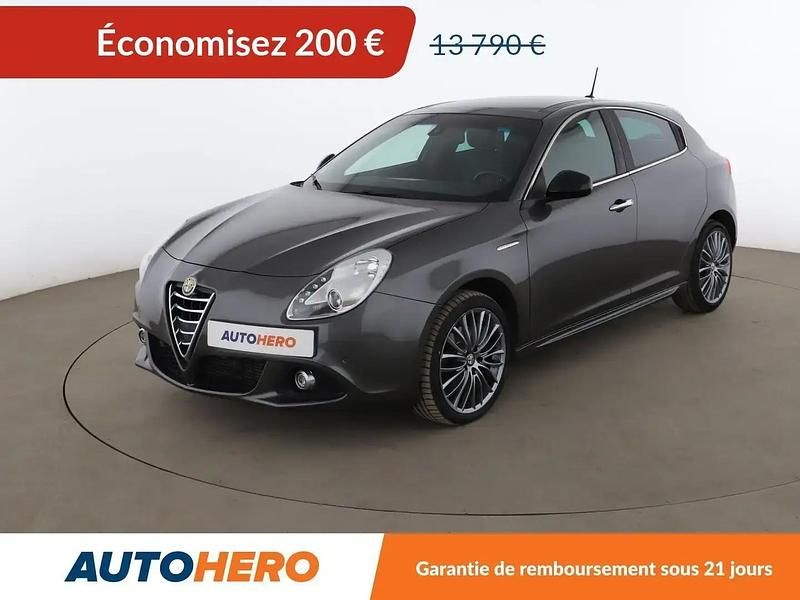 Occasion Alfa Romeo Giulietta Exclusive 150 ch (110 kW) 2015 Gris Berline