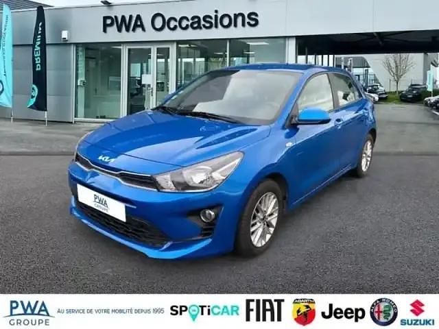 Bleu azur métallisé Occasion 2021 Kia Rio Active Berline | 13 500 € (Prix juste) - Image 1/4