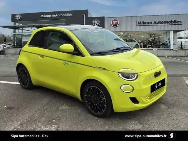Nouvelle Fiat 500e 69 kW (95 ch) 2025 Vert acide Berline