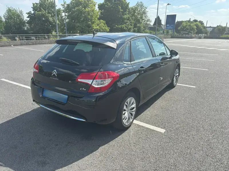 Image 2/4