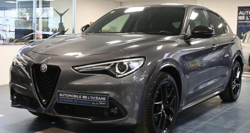 Utilisé 2022 Alfa Romeo Stelvio Veloce SUV | 34 959 € (Prix juste) - Image 1/4