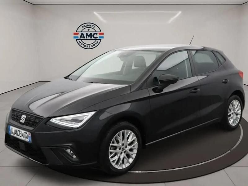Noir Utilisé 2024 Seat Ibiza Copa Berline | 18 600 € (Prix juste) - Image 1/4