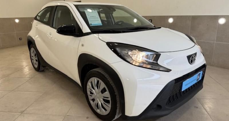 Utilisé 2022 Toyota Aygo X SUV | 13 990 € - Image 1/4
