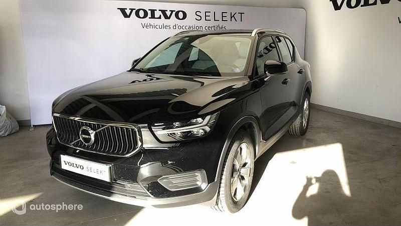 Noir Utilisé 2020 Volvo XC40 Momentum SUV | 21 999 € (Prix juste) - Image 1/4