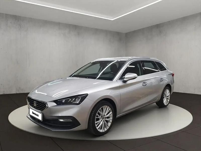 Argent Utilisé 2023 Seat Leon Berline | 21 450 € (Super prix) - Image 1/4
