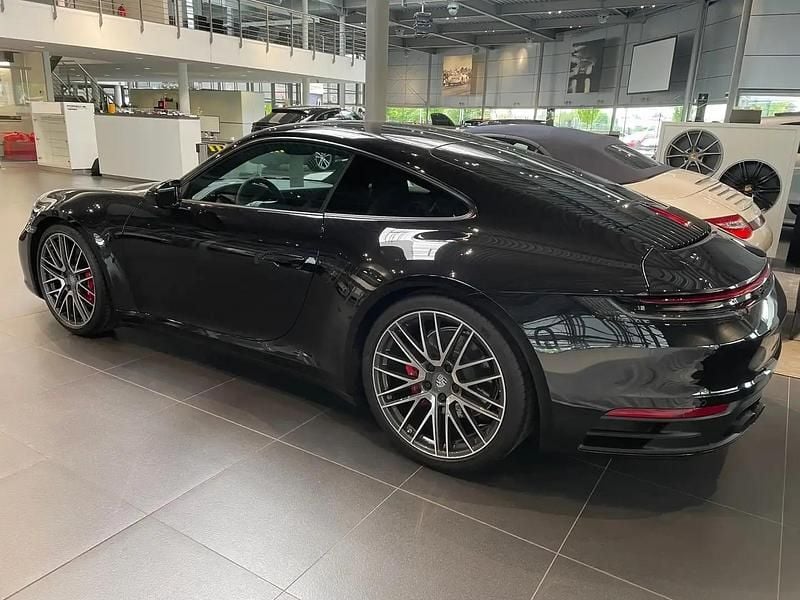 Noir Utilisé 2022 Porsche 911 Carrera 4S Coupé | 149 500 € (Super prix) - Image 1/4