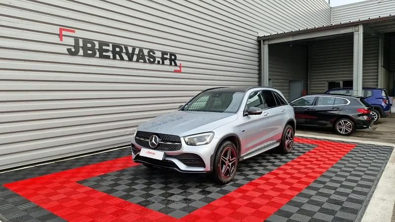 Utilisé 2021 Mercedes 300 AMG line SUV | 38 990 € - Image 1/4