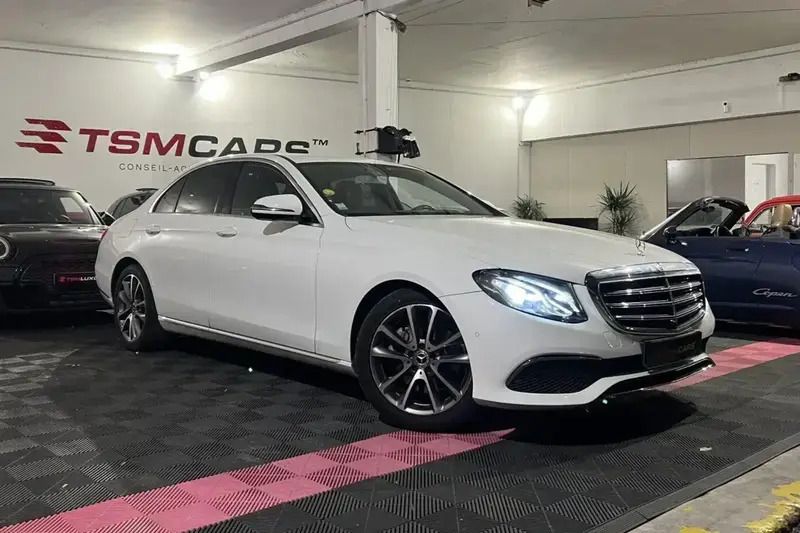Blanc Utilisé 2018 Mercedes E220 Executive Berline | 22 990 € (Super prix) - Image 1/4