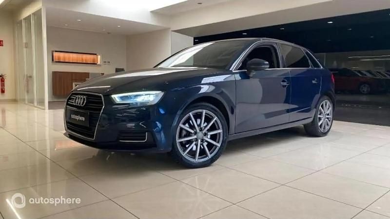 Utilisé 2020 Audi A3 Design Berline | 21 990 € (Bon prix) - Image 1/4