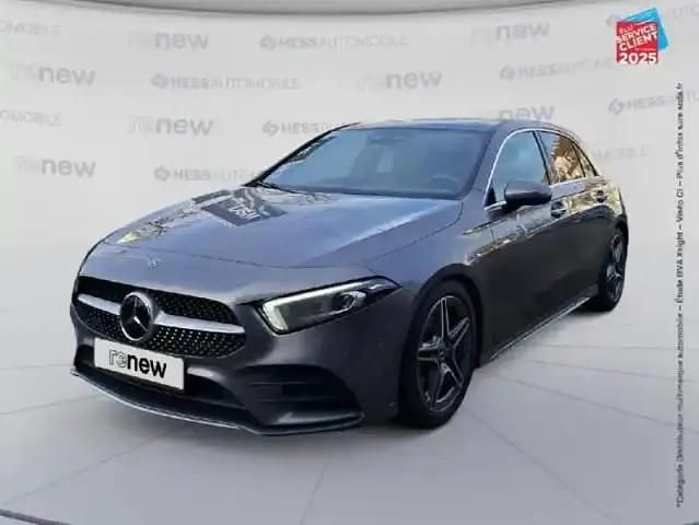 Gris montagne métallisé Occasion 2019 Mercedes A200 AMG line Berline | 24 499 € (Prix juste) - Image 1/4
