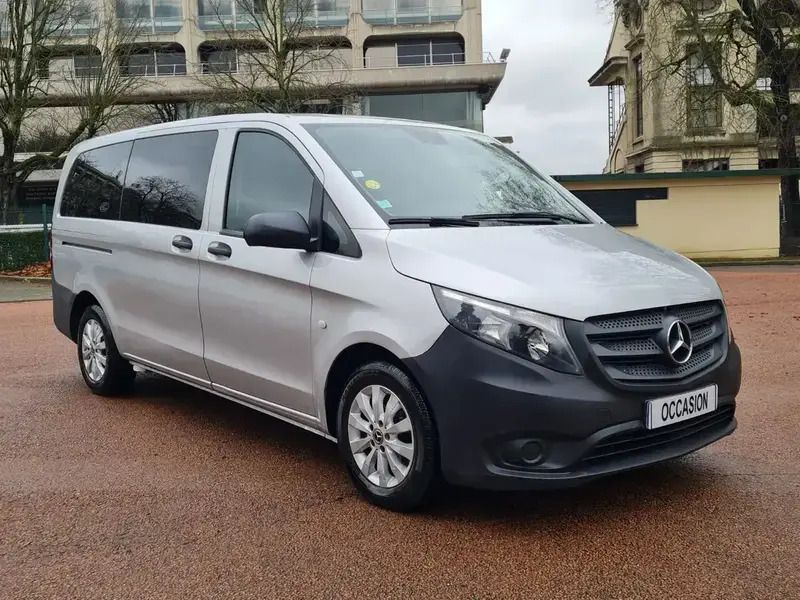 Utilisé 2019 Mercedes Vito Monospace | 32 500 € - Image 1/4