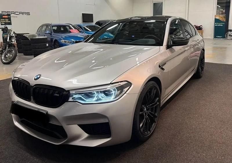 Utilisé 2019 BMW M5 Sport Line Berline | 64 990 € (Prix juste) - Image 1/4