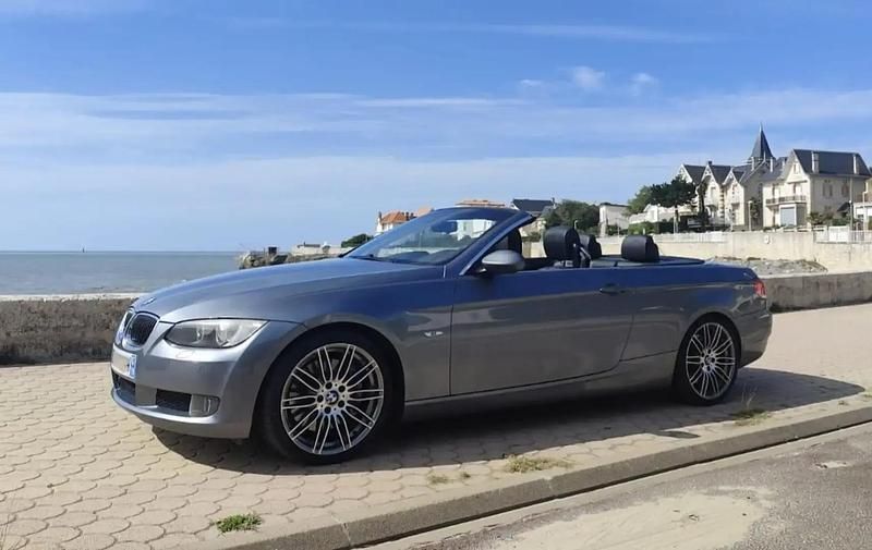 Gris Utilisé 2008 BMW 335 Cabriolet Cabriolet | 17 000 € - Image 1/4