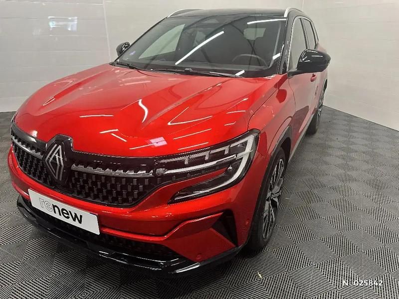 Rouge Utilisé 2022 Renault Austral Iconic SUV | 34 990 € (Prix juste) - Image 1/4
