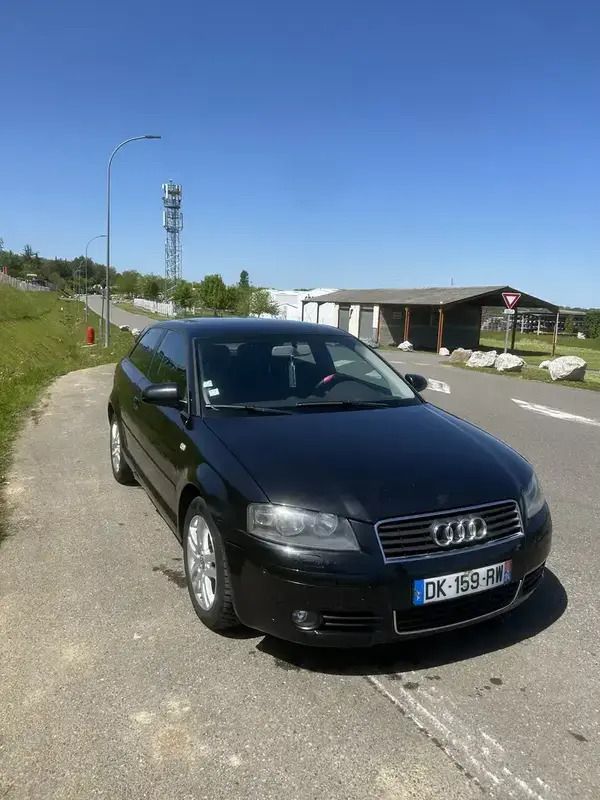 Utilisé 2004 Audi A3 S-Line Berline | 2 200 € - Image 1/4