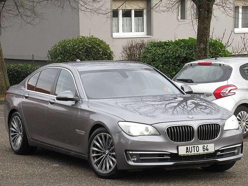 Occasion BMW 730 258 ch (189 kW) 2013 Gris Berline