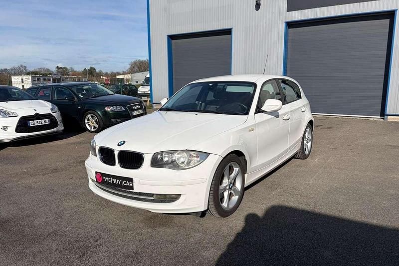 Occasion BMW 118 143 ch (105 kW) 2011 Blanc Citadine